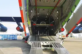 运-20对公众开放参观！还有总师当“导游”→图片