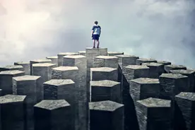工作案例丨面对逆反学生应如何教导？图片