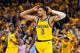 准星全无，哈利伯顿8中0得分挂零，新赛季前两战三分16中1图片