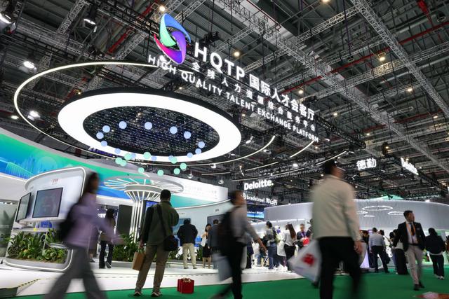 全景视界｜VR漫游带你逛进博