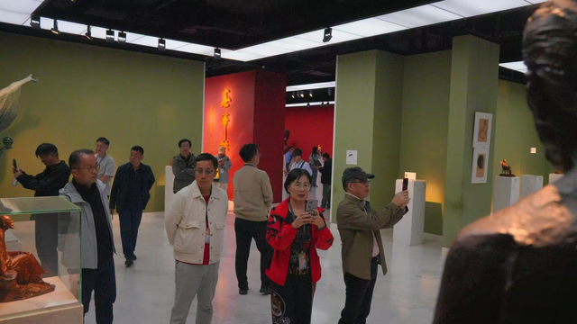 艺术无界：雕塑之城的开放胸怀——“潮流向北 春城焕新”报业主流媒体看长春青春蝶变系列报道之三