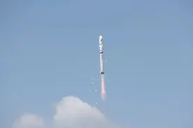 我国新一代通信卫星正在研制中图片