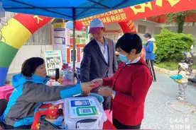 直饮水成为老年人家庭用水新选择图片