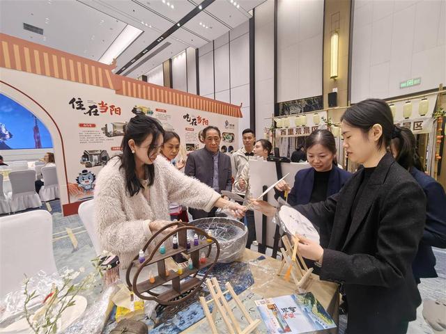 乘着高铁游当阳暨城市品牌推介活动走进襄阳