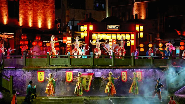 小城看中国⑭ | 贵州镇远：㵲阳河畔，千年古城打好“文旅牌”