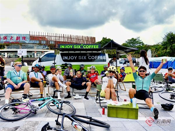 “茶香引路咖香伴” 2025七彩云南格兰芬多走进普洱思茅感受漫野风和骑行情
