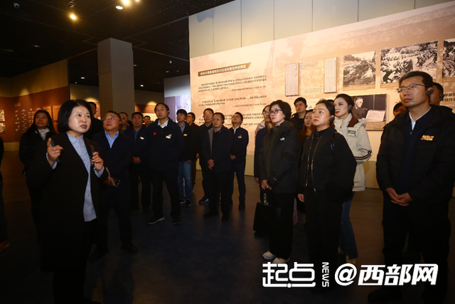 宝塔引航向，初心照征程——重走长征路 新时代青年延安行叩响青春信仰之门