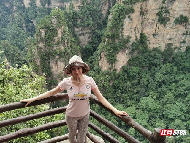 外籍记者蔼霖娜接受“仙境邀请”之际 重温2019年与张家界那场初见（图）