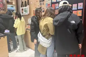 玩法多上新快，文创冰箱贴成为年轻人的旅行新宠图片