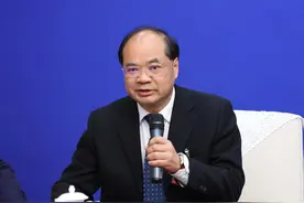 代表请回答｜黄兴文：不冷不热、不干不湿，“大氧吧”“大空调”黔西南等你来图片