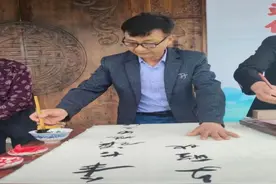 五一假日游三江 诗酒飘香歌声扬图片