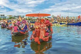 台媒看大陆：广西北海疍家的水上婚礼图片