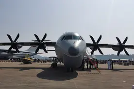 中国航展｜从首次亮相的运-8反潜机谈谈新一代反潜机的发展图片