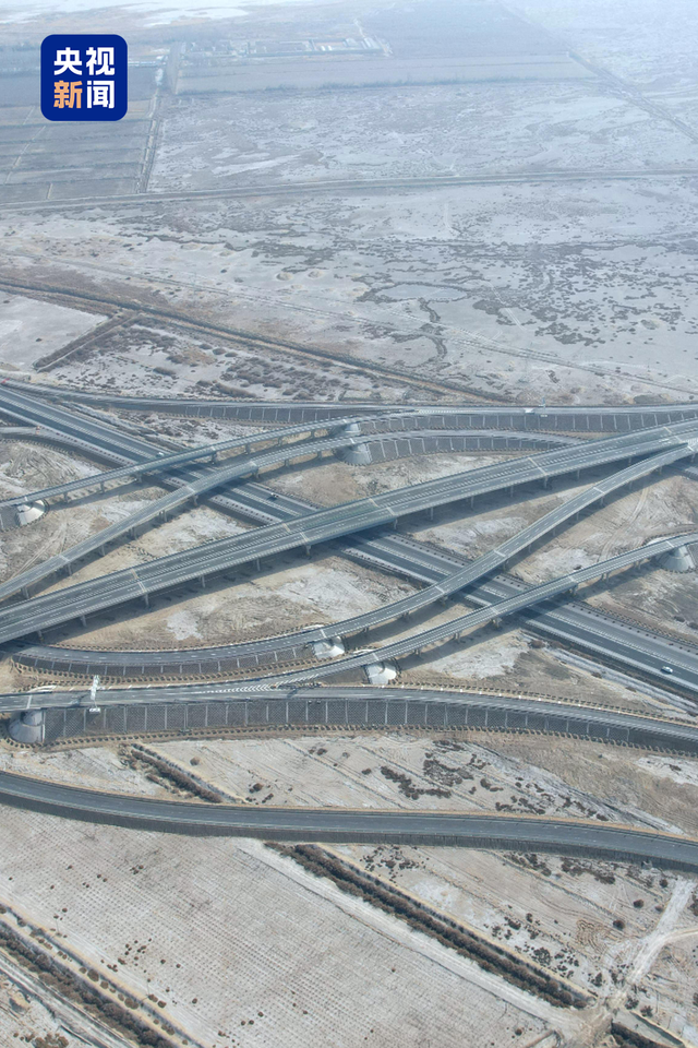 通了！穿越天山 此生必驾