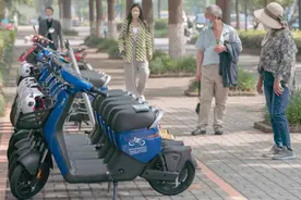 为什么大城市几乎都看不到共享电单车？小地方反而有图片