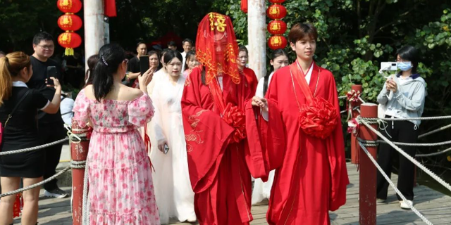 今年七夕，一定要来七星岩！这场歌舞表演将浪漫上演