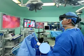 术后三天就能下床！83岁老人肿瘤手术后快速康复图片