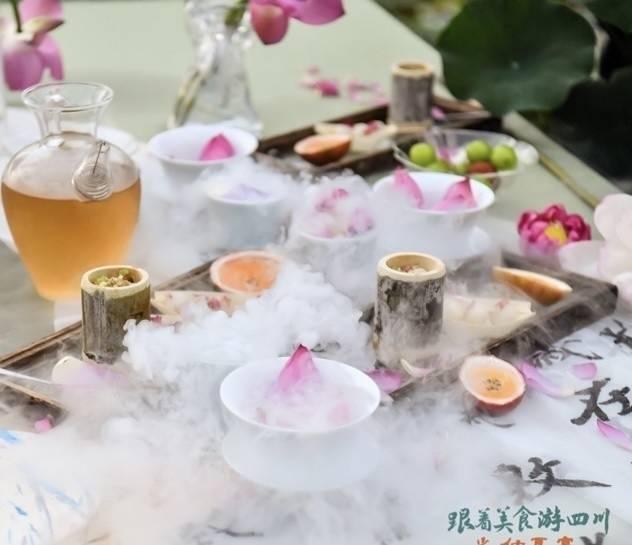 “跟着美食游四川之仲夏宴”在蓉成功举办