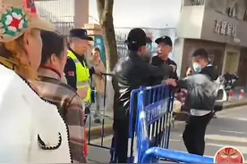 武汉一剧组拍电影封路，居民进出被拦！交警部门：不是我们封的图片