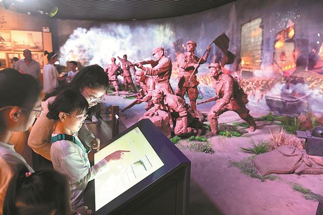 人民日报整版聚焦：文旅融合 精彩纷呈