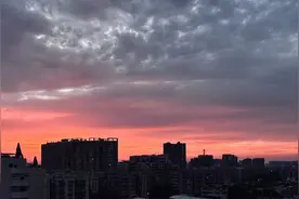 图集｜母亲节的浪漫！广州天空再现久违绚丽晚霞图片