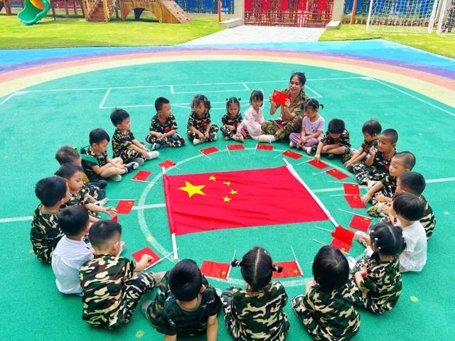 今天，在三亚“花式”表白祖国！