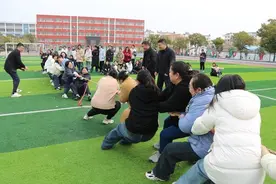 “趣”享三八节，“聚”力巾帼风——怀远龙亢农场中学开展庆“三八”节趣味活动图片