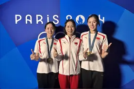 全国最早建队的四川花游队：一路书写和见证中国花游的许多个第一次｜我和我的祖国图片