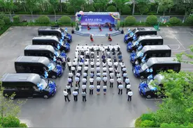 230辆宇通天骏V6大单批次交付新疆图片