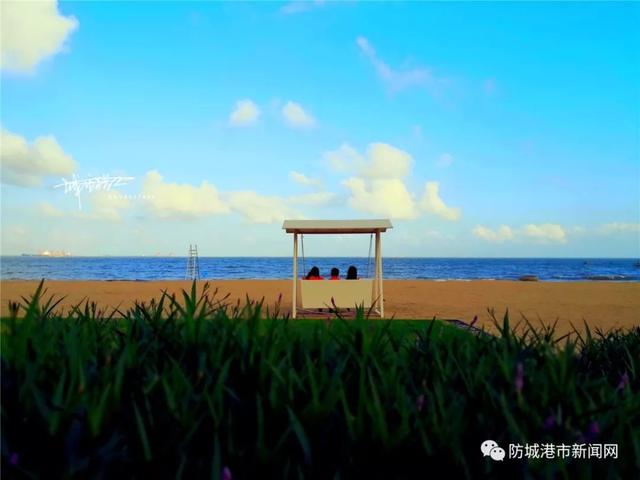 公主王子请上车！一起乘坐双层观光巴士解锁防城港边海风光~