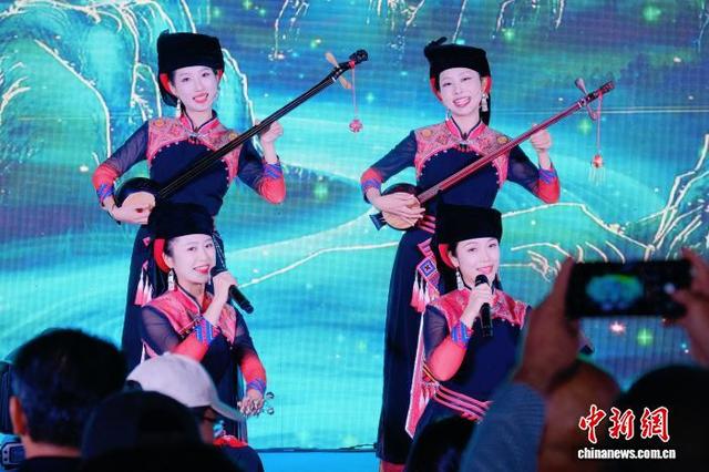 崇凭高铁即将通车 多项优惠向游客发出邀约