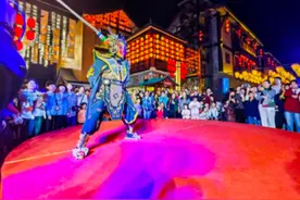 重庆荣昌区：“国潮＋非遗”点燃惠民消费季图片