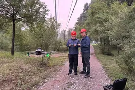 无人机、两栖车，北京暴雨中他们用特种装备打开“孤岛”图片
