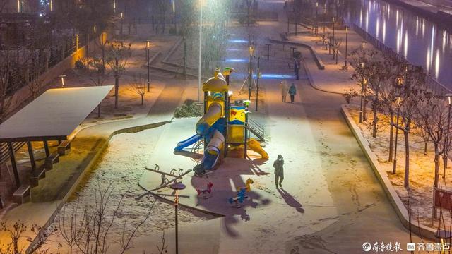 山东乐陵：雪落枣城美如画