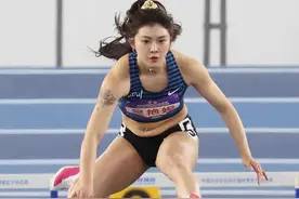 斩获室内赛三连冠！吴艳妮：十五运会金牌必须拿下图片