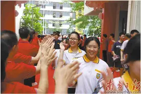 10993个梦想与一座城的温暖呼应图片