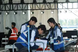 真正的Boss直聘 深职大“汽修女孩”喜获蔚来面试直通卡图片