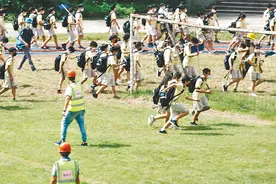 台当局将训练高中生组紧急应变队 家长质疑：要上战场？图片