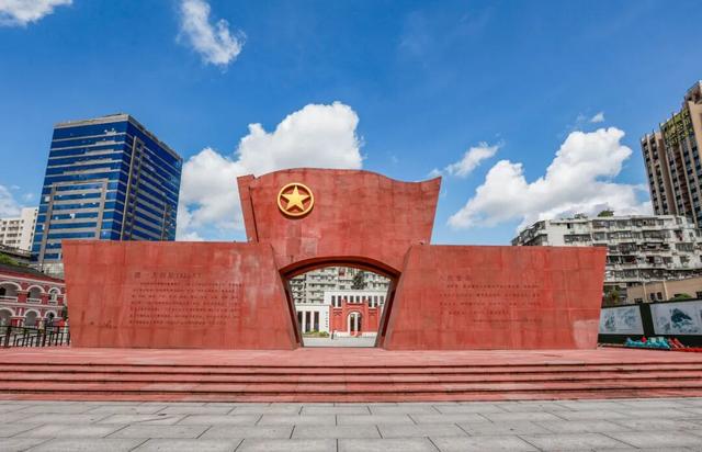 解闷必备！老城区徒步路线+2，探秘“百变”视觉廊道！