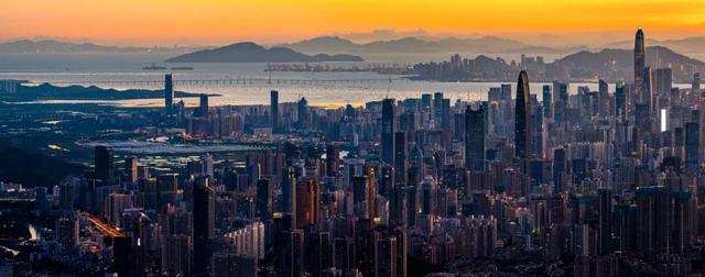 深圳，没有标准答案