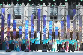 俄罗斯歌舞奏响序曲，上海城市草坪音乐会“秋之韵”来了图片