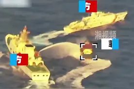 菲律宾船对中国海警举白旗，中国海警:玩火者必自取其辱图片