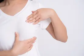 妹妹确诊乳腺癌，姐姐一查也得了，成年女性做这项检查很重要图片