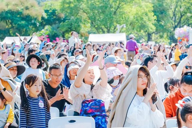 深圳莲花山草地音乐节，一个城市的年度仪式感