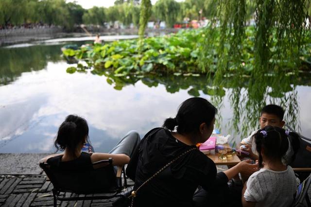 济南的夏天，是泉水沁透的古城慢时光