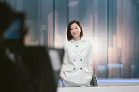 独+专访｜佘诗曼：“女王”炼成记图片