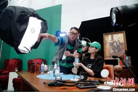 （台青话融合）台青邱庆龄“追风”直播带货：在大陆可以尽情挥洒才能图片