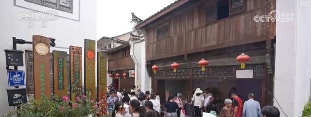 夏日花样消暑玩法“暑”实精彩 “避暑+文化+夜游”跨界联动多业态消费热力十足