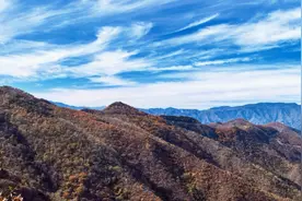 蓝天白云上线！香山温泉镇半天云岭和小五台秋景美不胜收图片