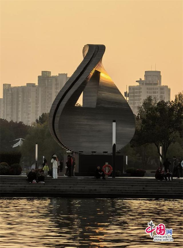 高舜礼：苏州园区或应借鉴新加坡旅游发展(图)